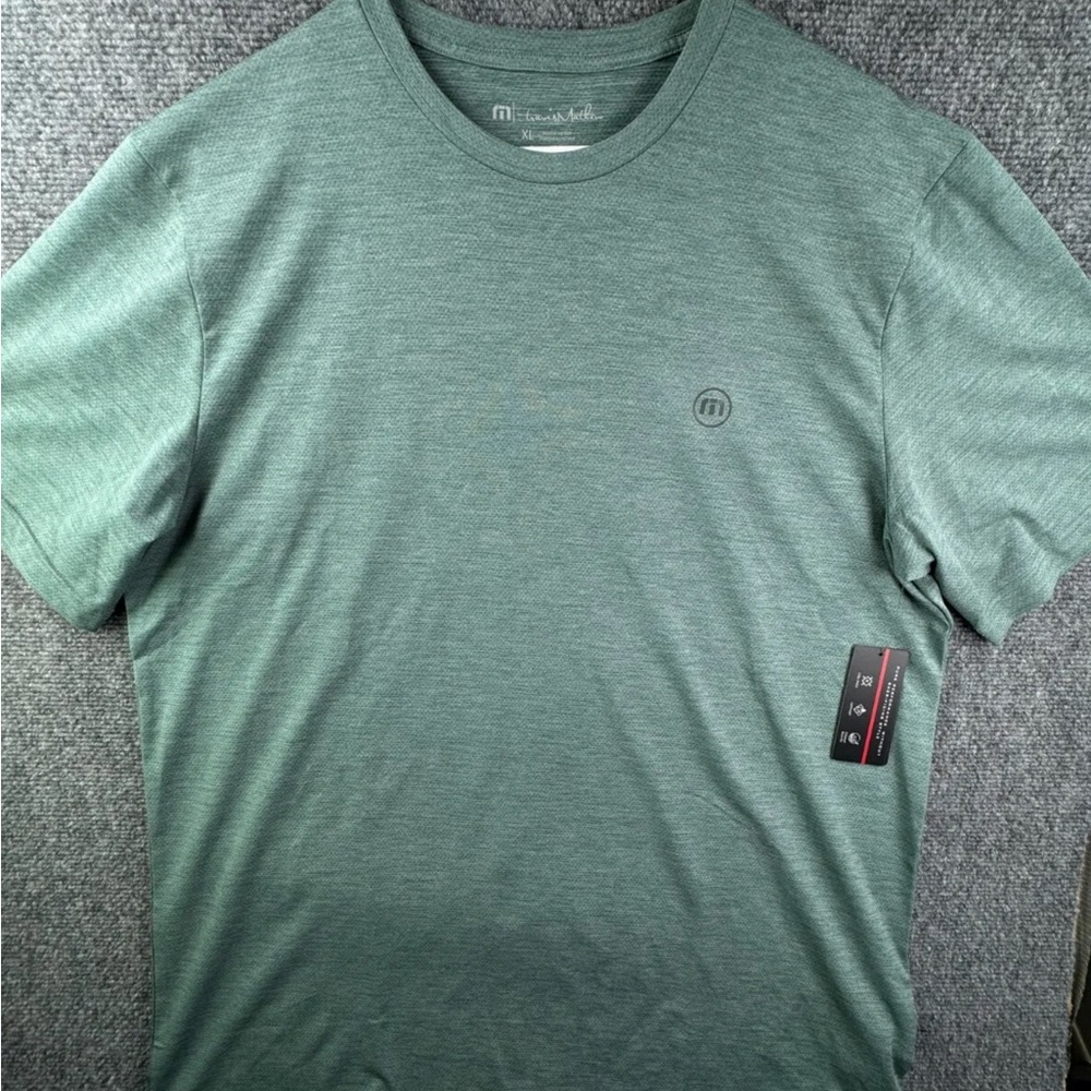 NWT Travis Mathew Heater Series Green performance T-shirt XL